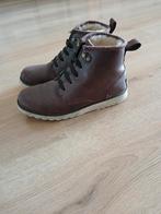 Winter uggs waterdicht maat 34, Ophalen of Verzenden, Zo goed als nieuw, Jongen of Meisje, Laarzen