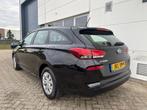 Hyundai I 30 1.4 Cruise | Lane Assist |Dealer onderhouden, Gebruikt, 4 cilinders, Met garantie (alle), Zwart