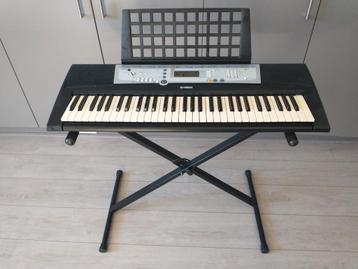 Keyboard Yamaha YPT-200. Met accessoires  beschikbaar voor biedingen
