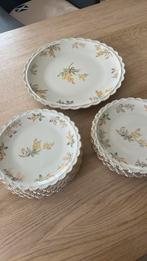 Taart schaal met gebakbordjes, Ophalen