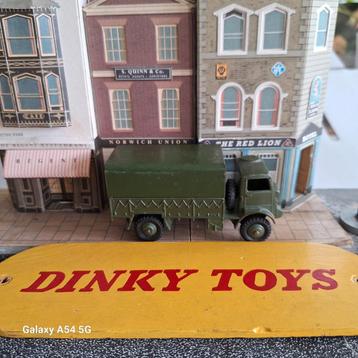 Dinky Toys No 623 Army Truck beschikbaar voor biedingen