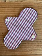 Wasbaar inlegkruisje small, Handgemaakt, Ophalen of Verzenden, Paars, Overige typen