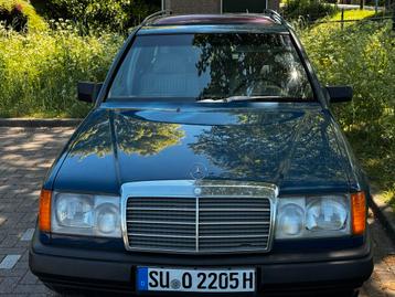 Benz 200 Td 1987 Blauw beschikbaar voor biedingen