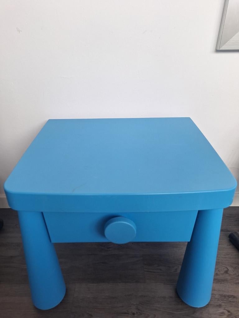 Blauwe kindertafel met lade/ nachtkastje, Ophalen of Verzenden, Gebruikt, Tafel(s)