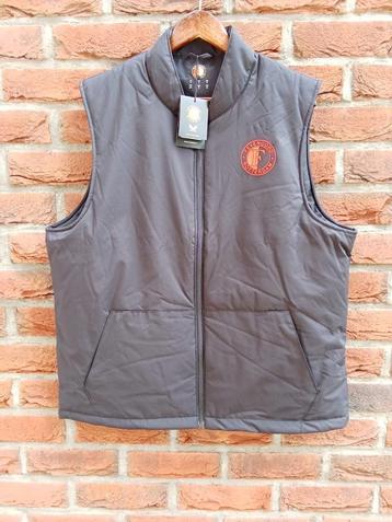Feyenoord heren zwarte bodywarmer maat XL beschikbaar voor biedingen