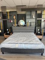 180x200 bed €350,- incl. Matras + nachtkastjes, Ophalen of Verzenden, 180 cm, 200 cm, Hout