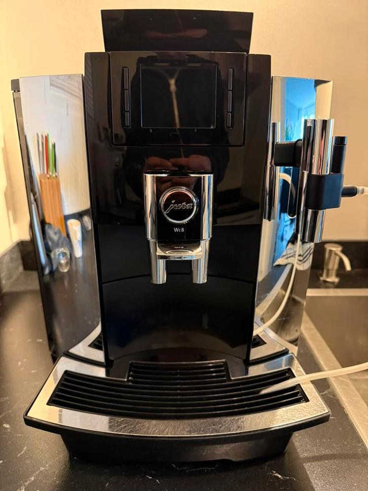 Jura We8 Chrome, Witgoed en Apparatuur, Koffiezetapparaten, Refurbished, Gemalen koffie, Koffiebonen, Koffiemachine, 10 kopjes of meer
