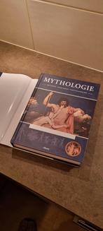 Nieuw boek  over de Mythologie, Boeken, Ophalen of Verzenden, Zo goed als nieuw, 20e eeuw of later