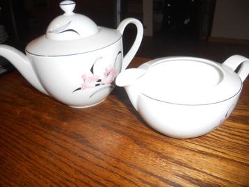 Duits porseleinen thee/koffie servies. beschikbaar voor biedingen