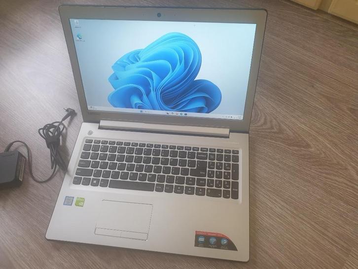 Keurige Lenovo laptop, Computers en Software, Windows Laptops, Zo goed als nieuw, 15 inch, SSD, 2 tot 3 Ghz, 8 GB, Qwerty, Met videokaart