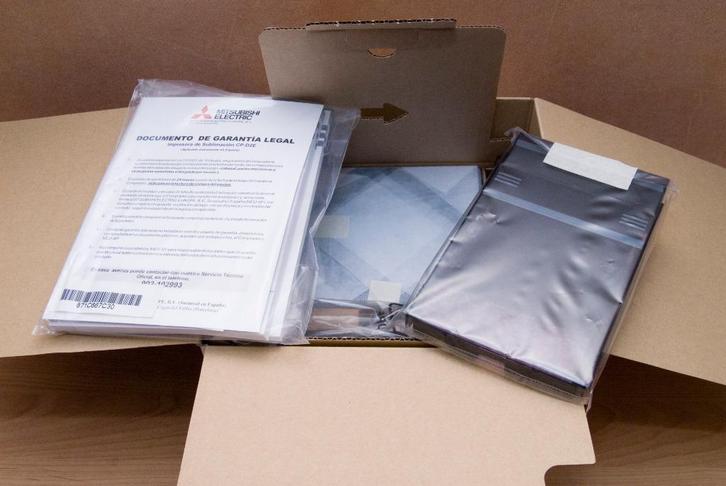 Mitsubishi Printer Type CP-D2E ( Dye sublimation printer ), Computers en Software, Printers, Nieuw, Fotoprinter, Overige technieken