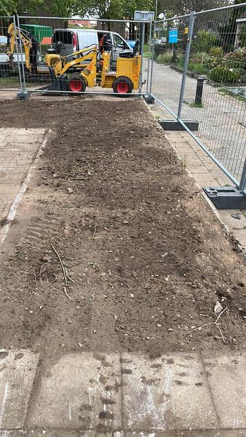 Voor al uw tuin ontruiming,tuinonderhoud 