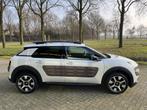 Citroën C4 Cactus 1.2 VTi Shine | CAMERA | PANO | PDC | NAV, Voorwielaandrijving, Euro 5, Stof, Gebruikt