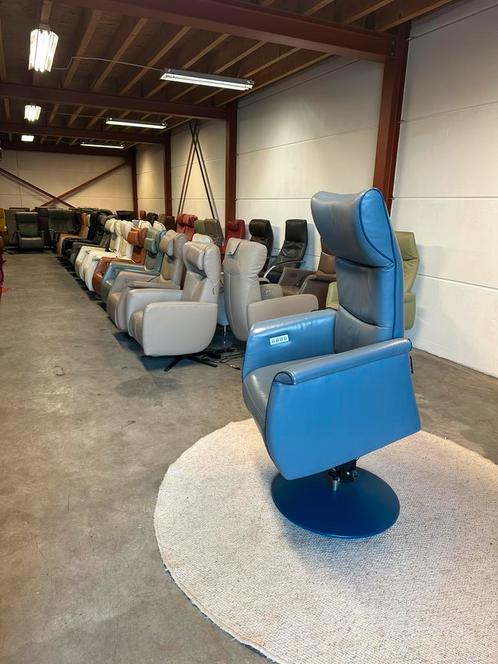Relaxfauteuil , leren design relax fauteuil sta op stoel, Huis en Inrichting, Fauteuils, Zo goed als nieuw, Leer, 75 tot 100 cm