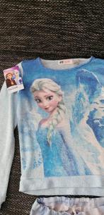2x Elsa Frozen truien + gratis leggins Maat 122/128, Ophalen of Verzenden, Zo goed als nieuw, Meisje, Trui of Vest