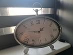 Brocante Tafelklok - Stijlvolle Decoratie, Ophalen of Verzenden, Gebruikt, Analoog, Wekker of Tafelklok