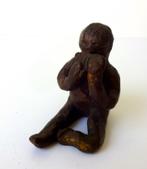 Bronzen beeldje van een kind met mondharmonica 3114-b, Antiek en Kunst, Ophalen of Verzenden, Brons