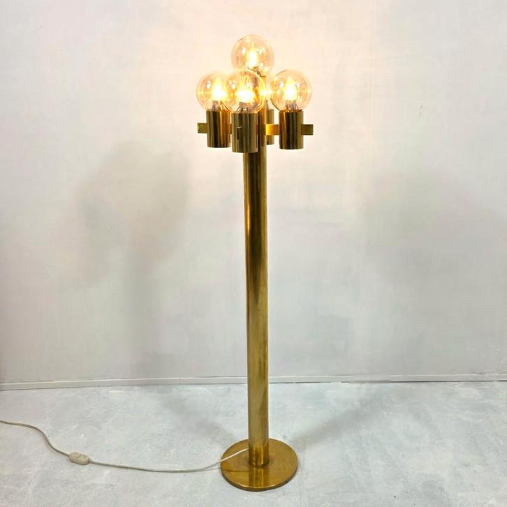 Vloerlamp Hans Agne Jakobsson 60s design messing met glas, Huis en Inrichting, Lampen | Vloerlampen, 150 tot 200 cm, Glas, Ophalen