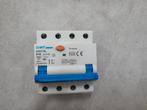 Chint aardlekautomaat NB310L, Hobby en Vrije tijd, Elektronica-componenten, Ophalen of Verzenden, Gebruikt
