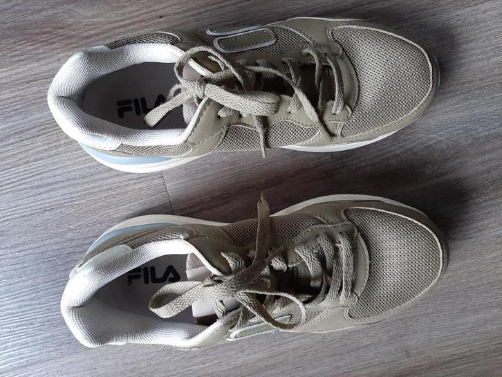 Mooie nieuwe Dames Sneakers FILA (maat 39), Kleding | Dames, Schoenen, Nieuw, Sneakers of Gympen, Groen, Ophalen of Verzenden