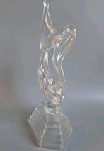 Mooi kristallen beeld danseres.
9 x 12 x 8 cm
In goede staat, Antiek en Kunst, Antiek | Glas en Kristal, Ophalen of Verzenden