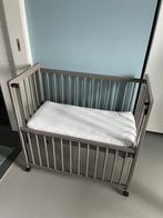 Petite Amelie co-sleeper wieg met matras, Ophalen, Gebruikt, Wieg