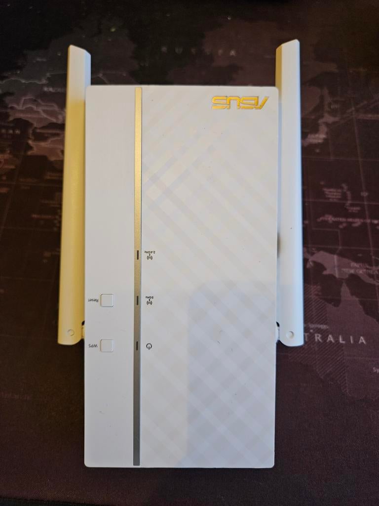 Asus RP-AC66 WiFi Repeater / Range Extender, Computers en Software, WiFi-versterkers, Gebruikt, Ophalen of Verzenden