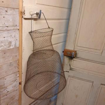 Groot oud leefnet fuik 40cm beschikbaar voor biedingen