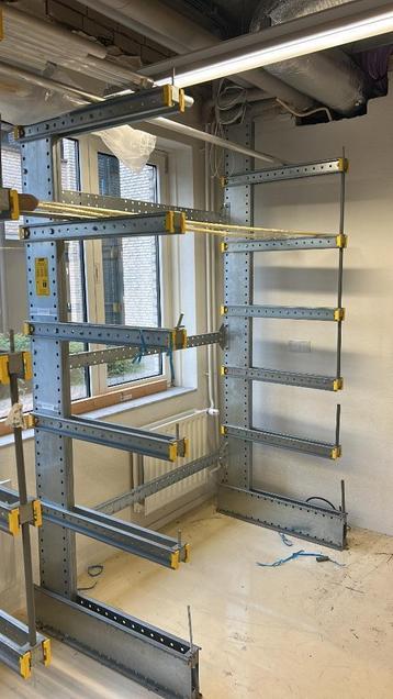 Draagarmstelling KASTEN G90/ Kevyt/Light (2250/2500 mm hoog) beschikbaar voor biedingen