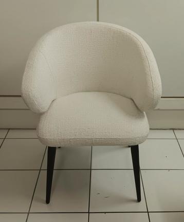 Boucle stoeltje, NIEUW  beschikbaar voor biedingen
