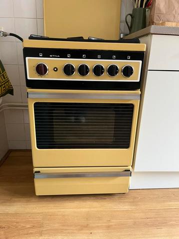 Vintage Etna gasfornuis en -oven. Doe een bod en haal op. beschikbaar voor biedingen