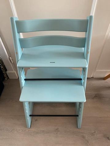 Stokke Tripp Trapp Stoel licht Blauw Nieuw Model beschikbaar voor biedingen