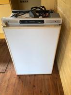 Koelkast 220 v 12 v gas, Witgoed en Apparatuur, Vriezers en Diepvrieskisten, Ophalen of Verzenden, Gebruikt, Minder dan 60 cm