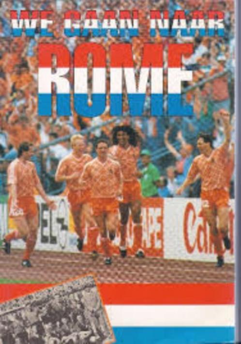 Boek we gaan naar Rome door Marco vd Laan, Boeken, Sportboeken, Zo goed als nieuw, Balsport, Ophalen of Verzenden