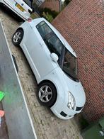 Suzuki Swift 1.3 5D 2010 Wit, Auto's, Suzuki, Voorwielaandrijving, 400 kg, Origineel Nederlands, Handgeschakeld