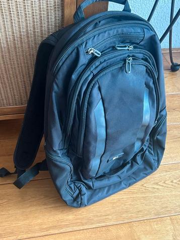 Case logic laptoptas/schooltas beschikbaar voor biedingen