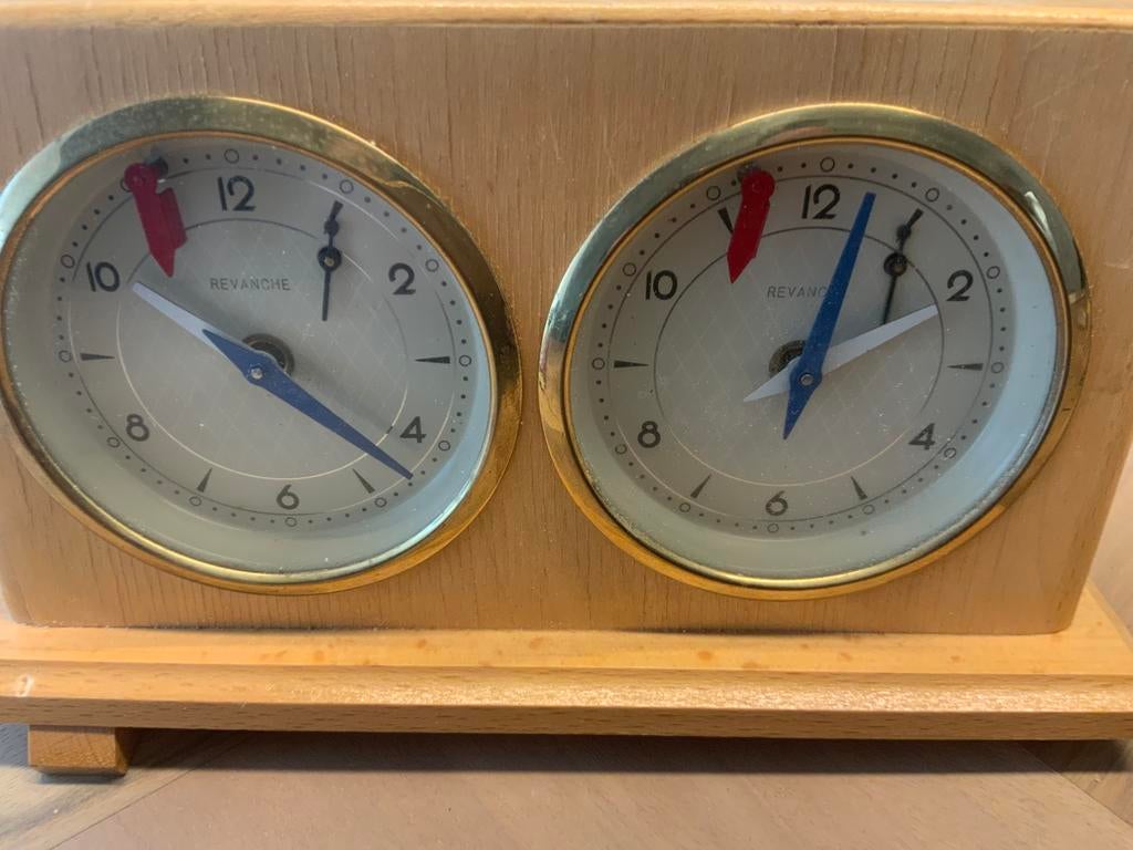Vintage Revanche Mechanische Schaakklok, Hobby en Vrije tijd, Gezelschapsspellen | Bordspellen, Ophalen of Verzenden