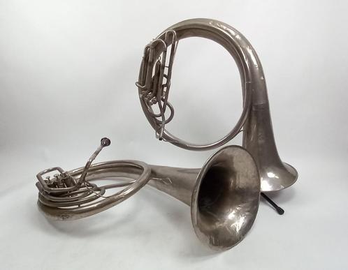 Ring Bass / Helicon Bes 2x, Muziek en Instrumenten, Instrumenten | Onderdelen, Gebruikt, Tuba, Ophalen