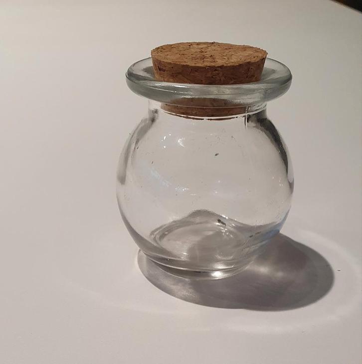 22x Glazen Bol Flesjes 30ml met Kurk, Huis en Inrichting, Woonaccessoires | Vazen, Zo goed als nieuw, Overige kleuren, Minder dan 50 cm