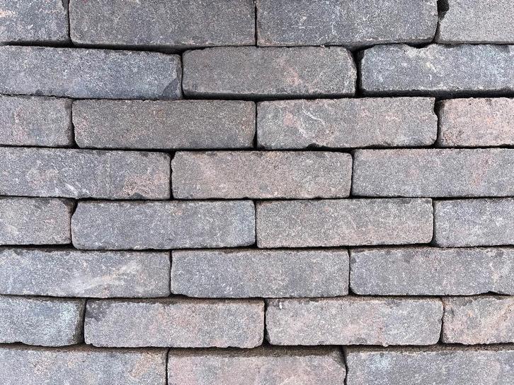 Partij 9 gebakken lingeformaat mangaan getrommeld, Tuin en Terras, Terrasdelen en Vlonders, Nieuw, Overige materialen, Ophalen of Verzenden