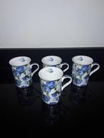 4 Engelse porseleinen mokken vol blauwe rozen, Verzenden, Zo goed als nieuw, Overige stijlen, Kop(pen) en/of Schotel(s)