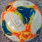Adidas mini Voetbal - Nieuw!, Sport en Fitness, Voetbal, Ophalen of Verzenden, Nieuw, Bal
