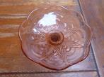 art deco persglazen schaal op voet in rosaline, Belge, Antiek en Kunst, Antiek | Glas en Kristal, Ophalen of Verzenden