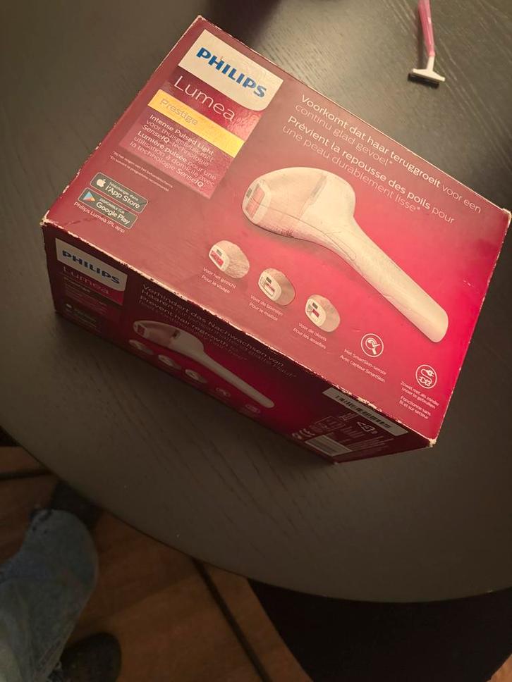 Philips Lumea Prestige laserontharingsapparaat Ontharing, Witgoed en Apparatuur, Persoonlijke-verzorgingsapparatuur, Zo goed als nieuw