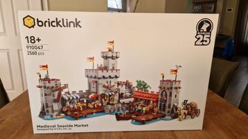 LEGO Bricklink Medieval Seaside Market 910047Nieuw en Sealed beschikbaar voor biedingen