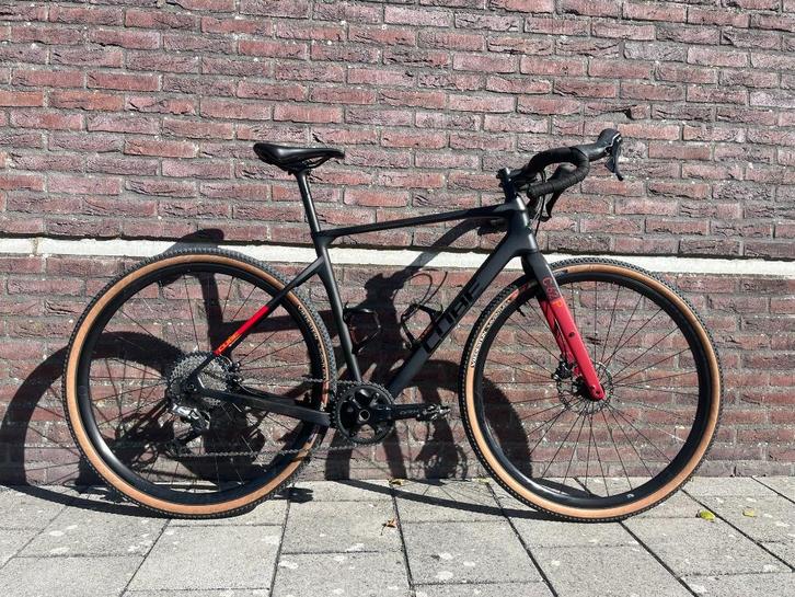 Cube Nuroad C:62 pro carbon M, Fietsen en Brommers, Fietsen | Racefietsen, Zo goed als nieuw, Overige merken, 10 tot 15 versnellingen