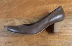 Bruine S.Oliver pumps, Pumps, Bruin, Ophalen of Verzenden, Zo goed als nieuw