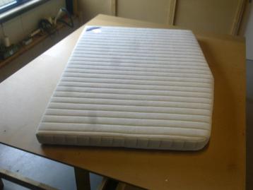 Matras afwijkende maat of vorm. Ronde hoek. Schuine hoek nw beschikbaar voor biedingen