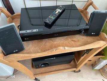 LG Home Cinema Set - Blu-ray, 2.1 beschikbaar voor biedingen