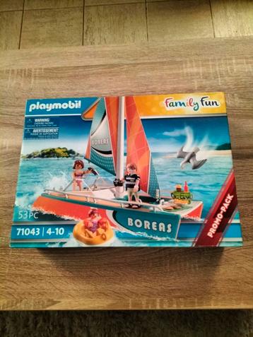 Playmobil city life 71043 ONGEOPEND  beschikbaar voor biedingen
